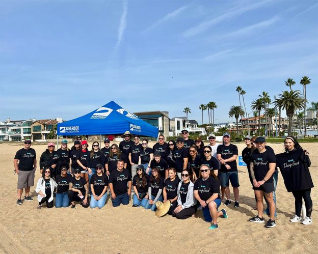 Habit Burger Employee Group at the Surfrider Foundation Beach Cleanup
